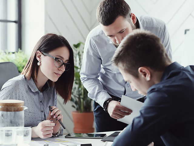 Instagram сэтгэгдэл худалдаж авах