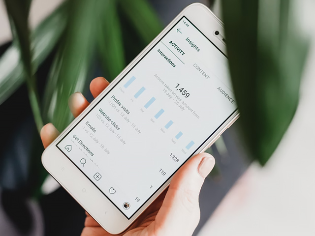 خپل پیروان د سپیم نظرونو پوسټ کولو څخه منع کړئ